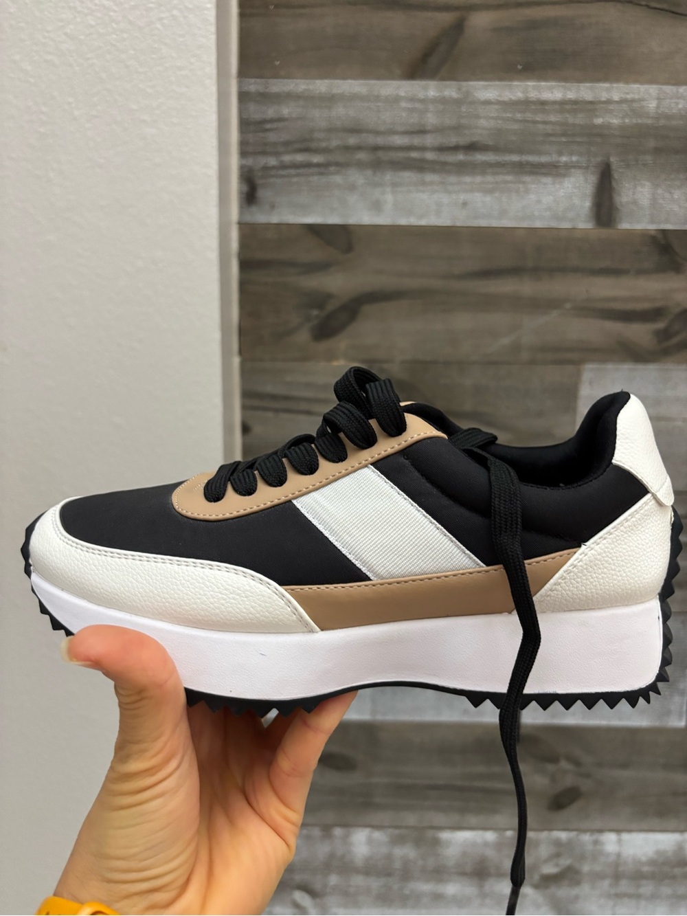 Dolce Vita Tennis Shoes
